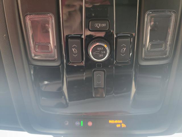 New 2026 Chevrolet Suburban High Country image 41