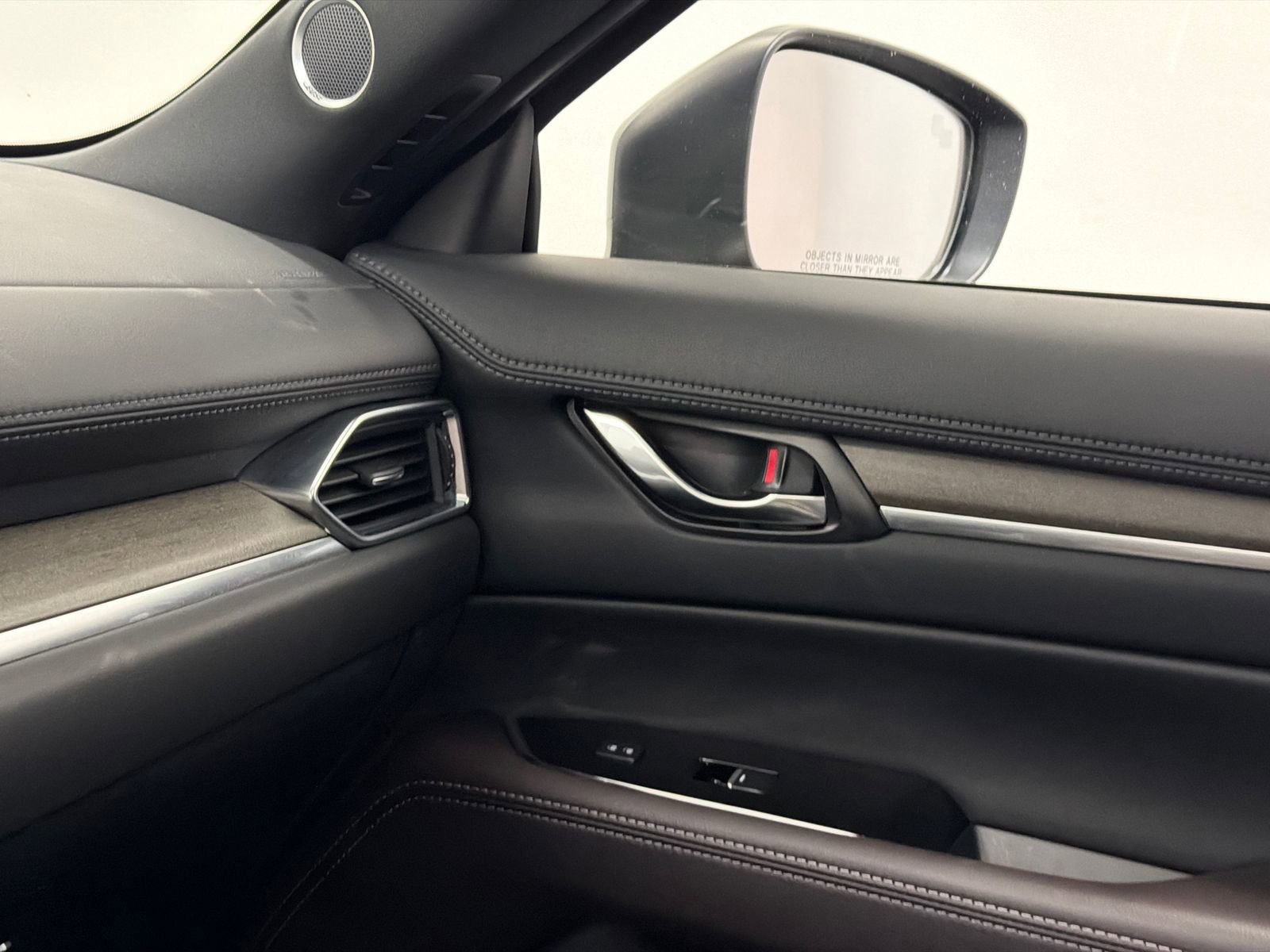 Used 2025 MAZDA CX-5 Signature image 32