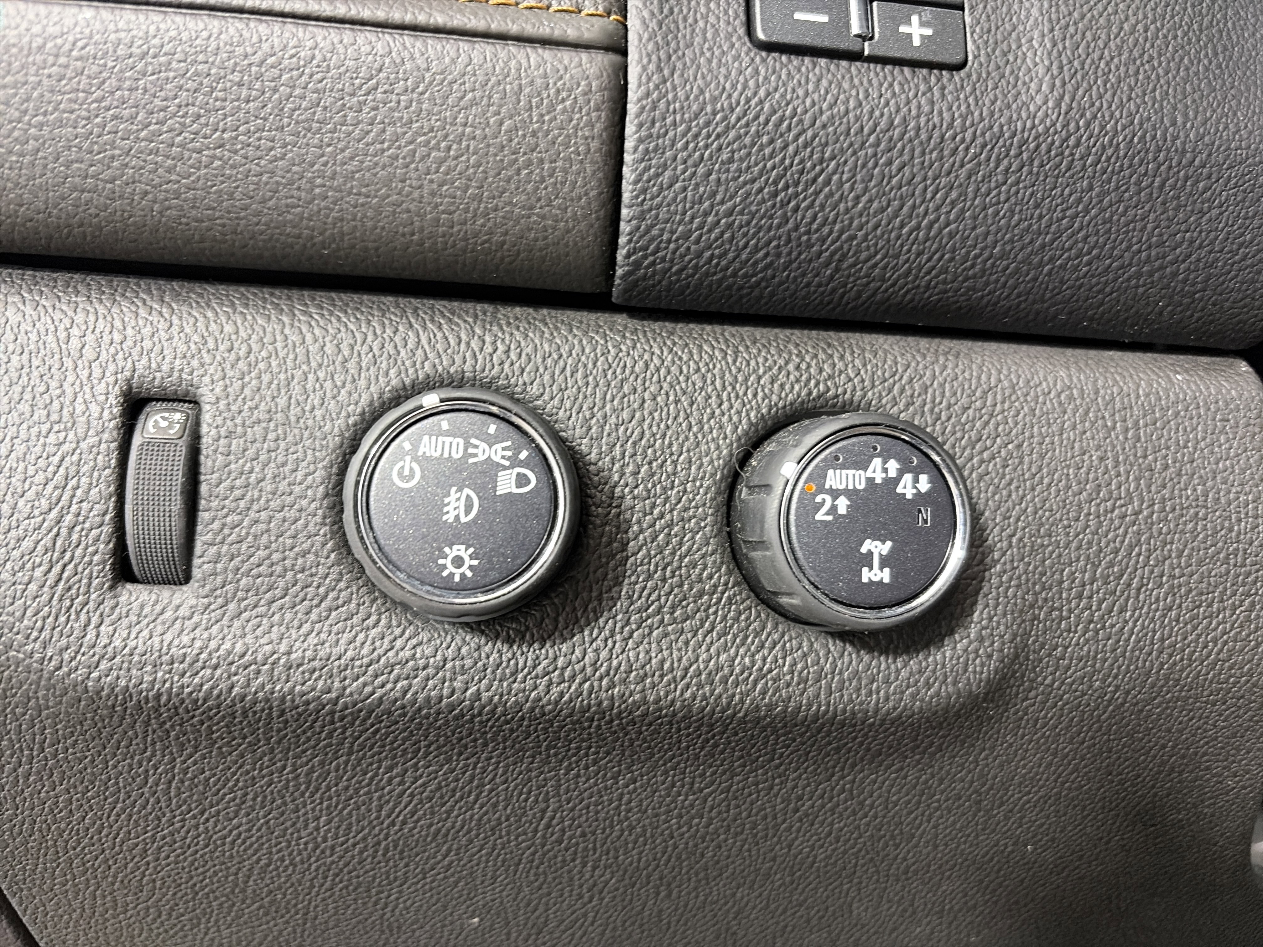 Certified 2022 GMC Canyon AT4 image 30