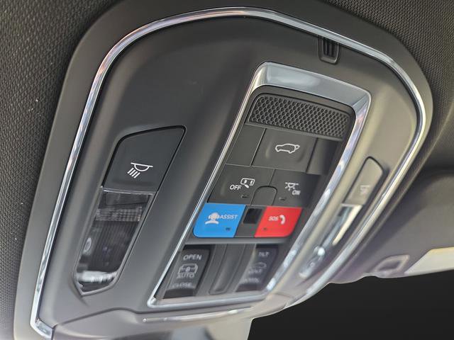 New 2025 Jeep Grand Cherokee Altitude AWD/4WD image 26