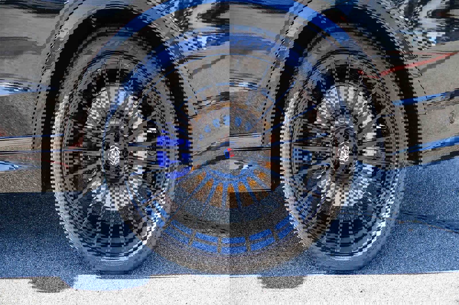 Used 2022 BMW ALPINA XB7 ALPINA XB7 image 8