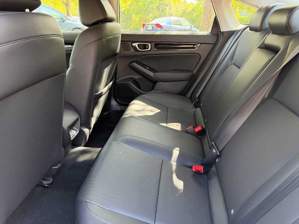 Used 2024 Honda Civic Touring image 10