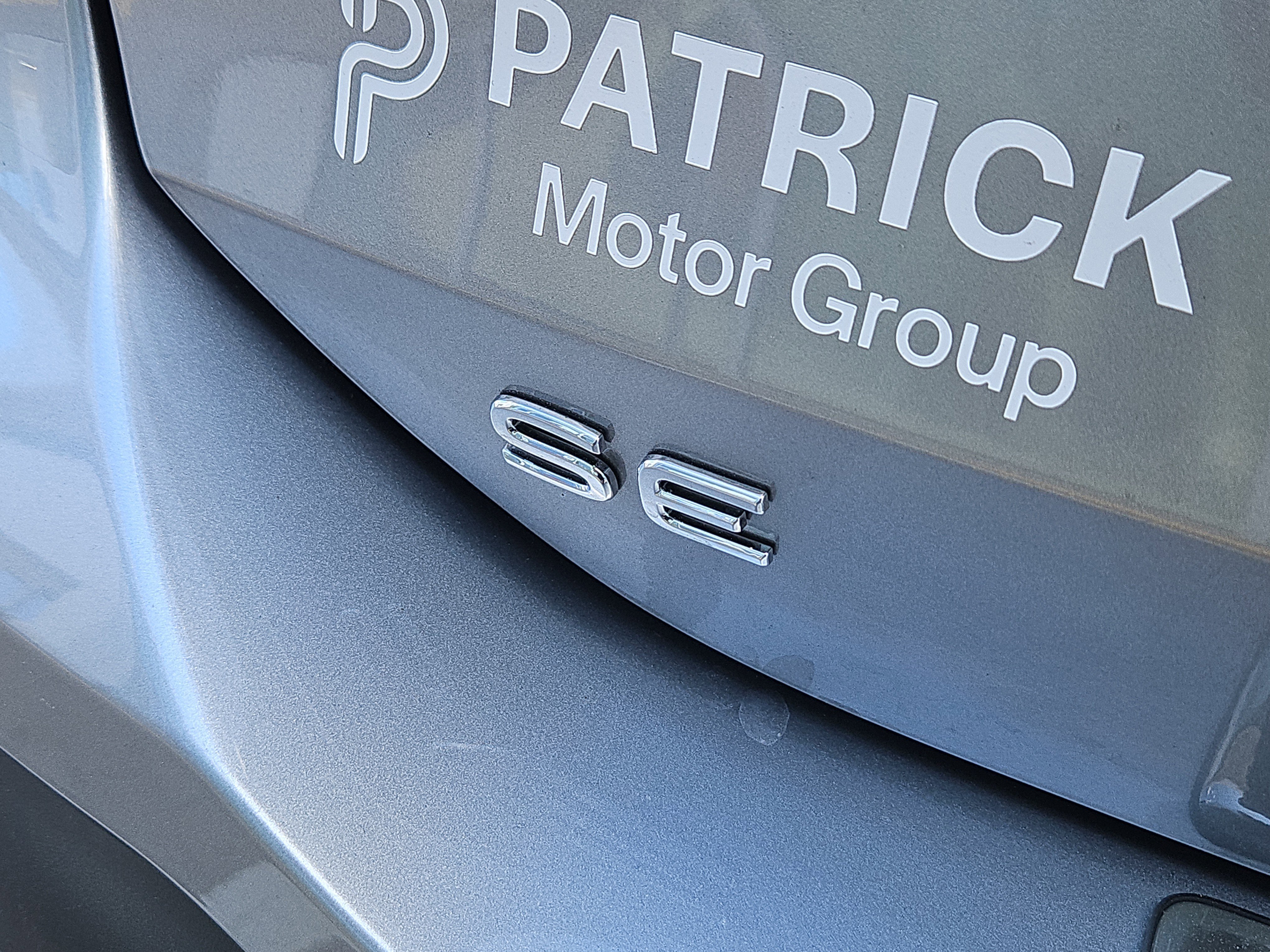 Used 2025 Volkswagen Tiguan SE AWD/4WD image 5