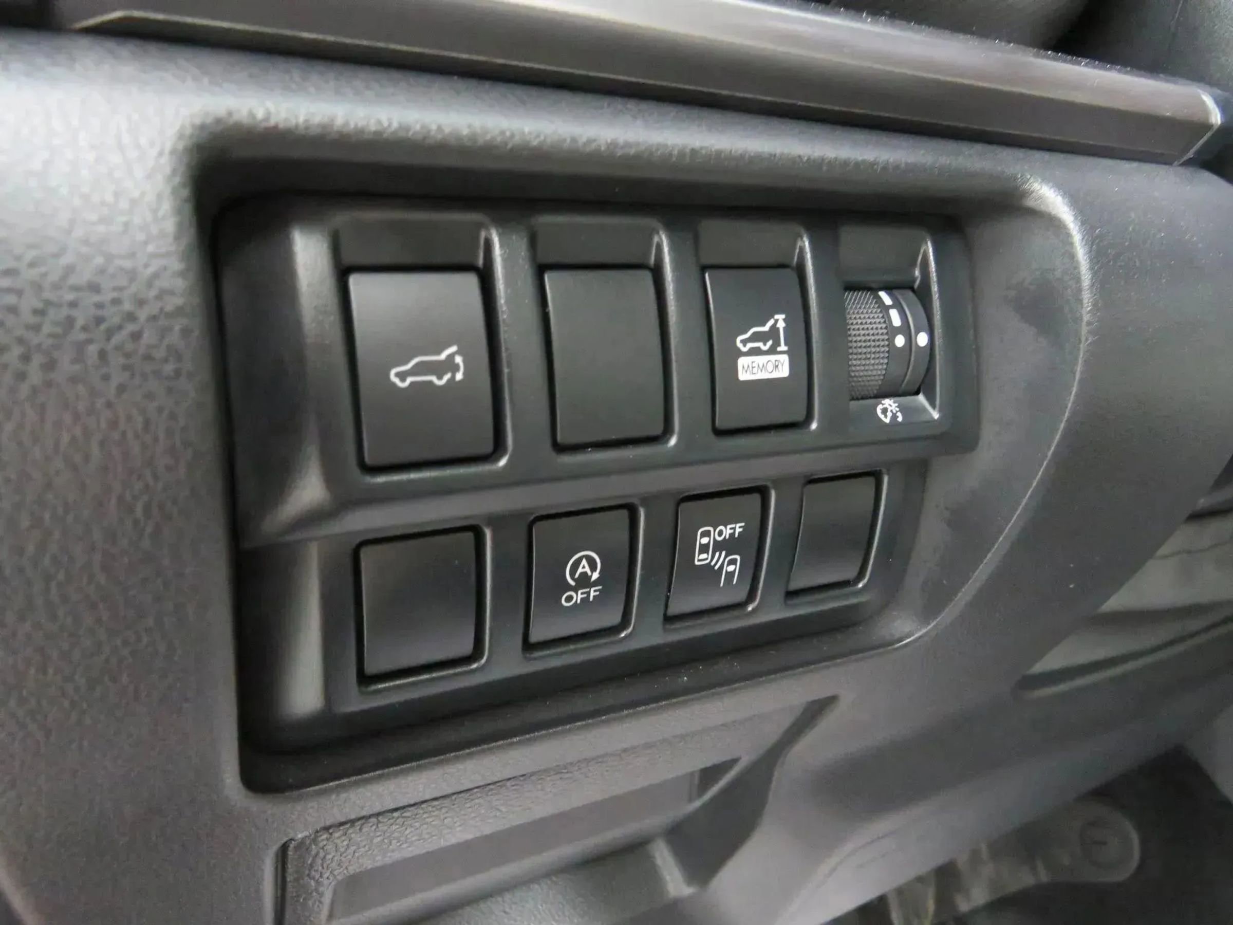 Used 2020 Subaru Forester Premium image 14