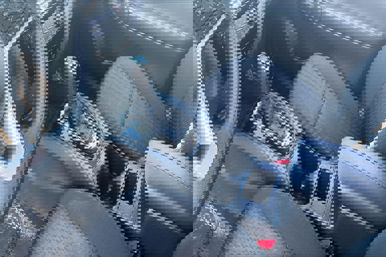 Used 2019 Nissan Rogue S image 48