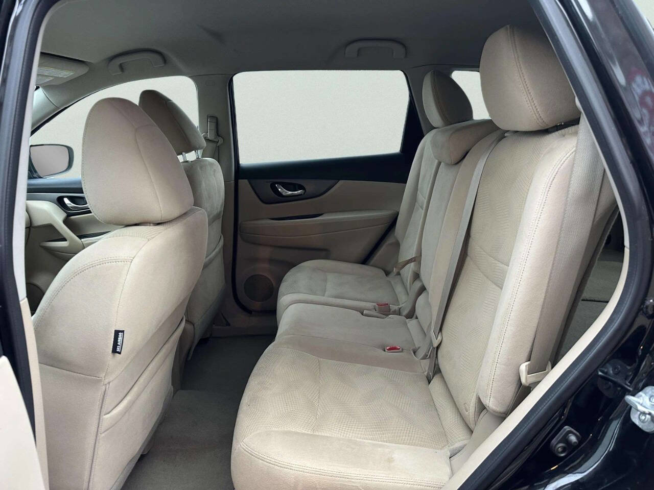 Used 2014 Nissan Rogue SV image 17