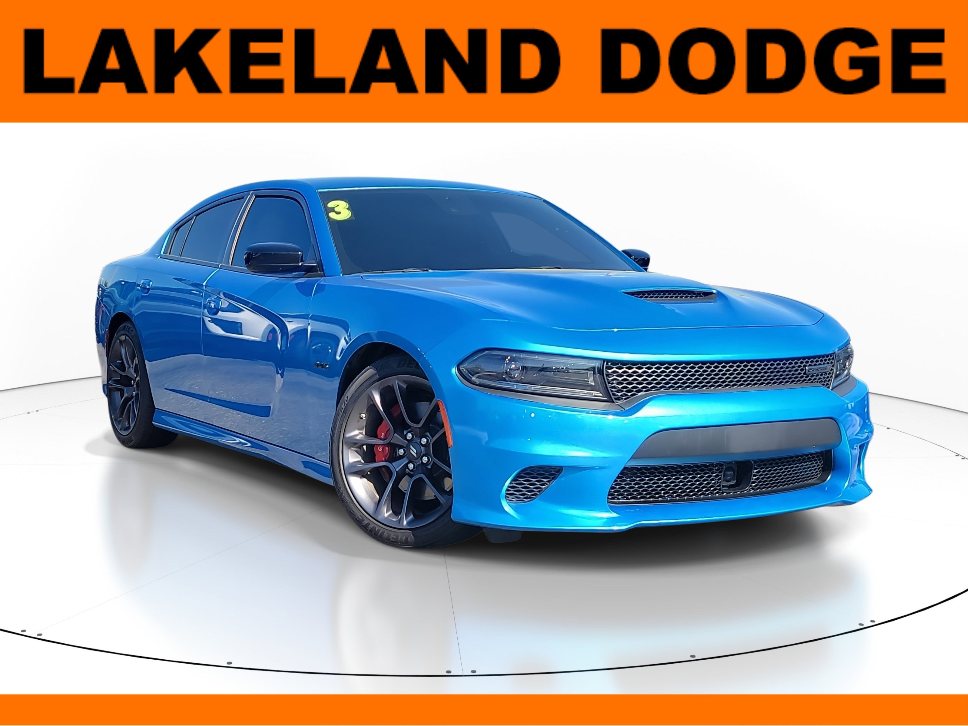 Used 2023 Dodge Charger R/T w/ Performance Handling Group image 1