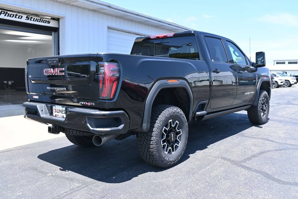 New 2026 GMC Sierra 2500 AT4X AWD/4WD image 5