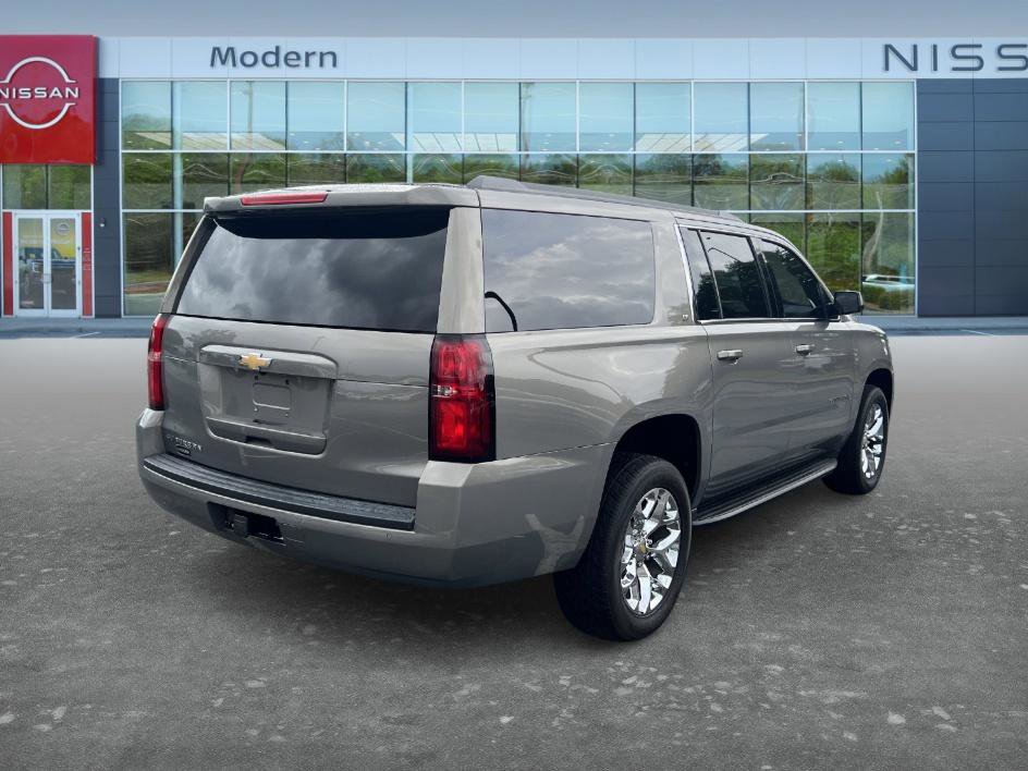 Used 2019 Chevrolet Suburban LT AWD/4WD image 5