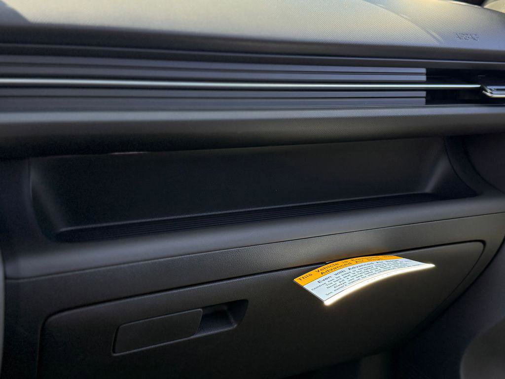 New 2026 Hyundai Kona SEL Premium image 24