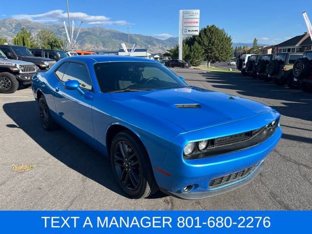 Used 2019 Dodge Challenger SXT w/ Blacktop Package AWD/4WD image 9