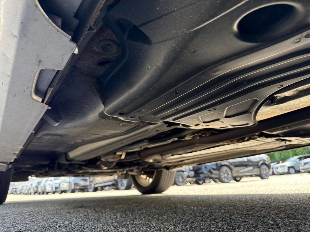 Used 2015 Volvo XC60 T5 image 12