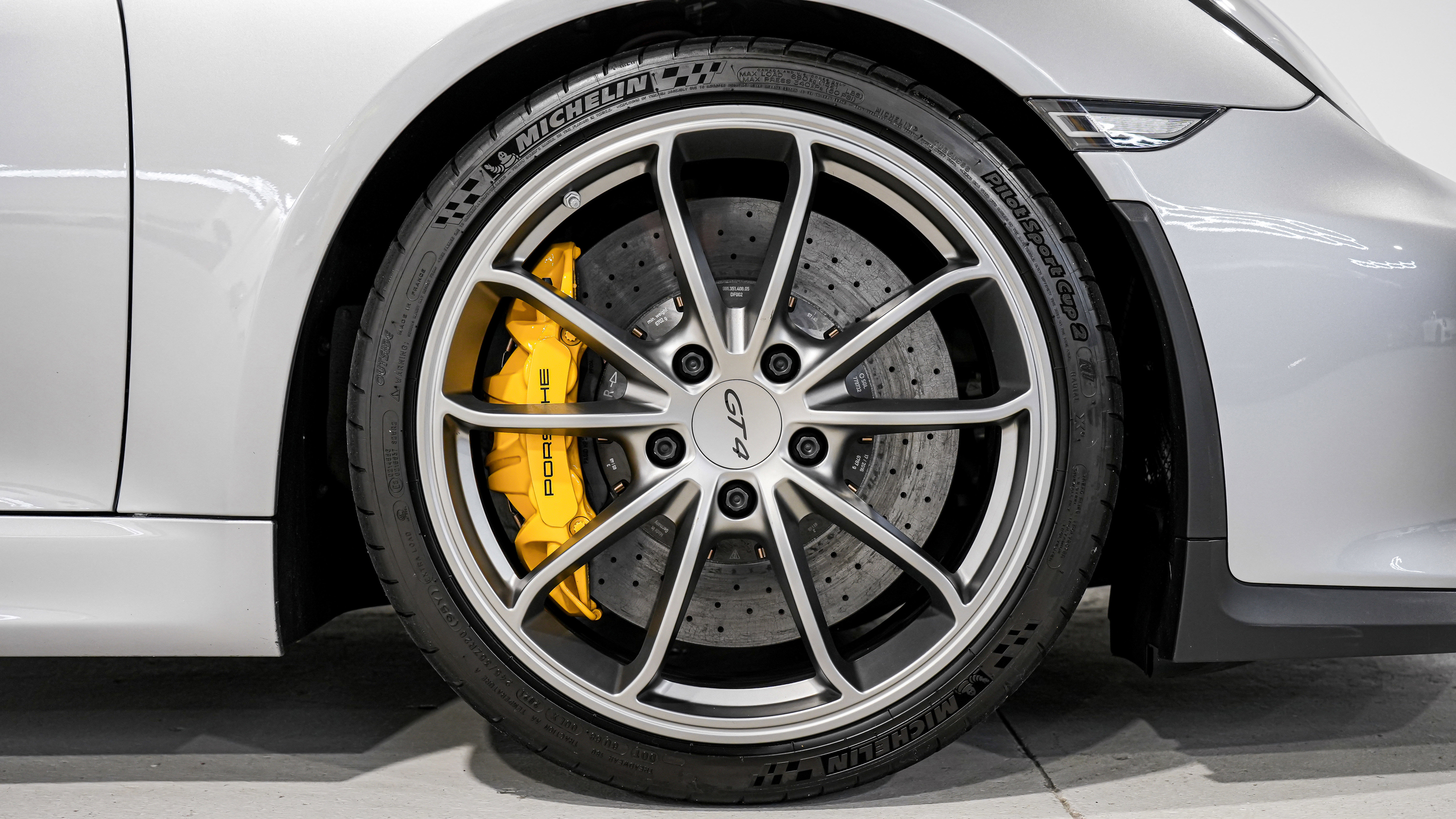 Used 2016 Porsche Cayman GT4 RWD image 20
