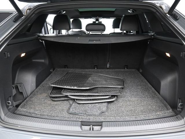 Used 2022 Volkswagen Atlas Cross Sport SEL Premium R-Line image 36