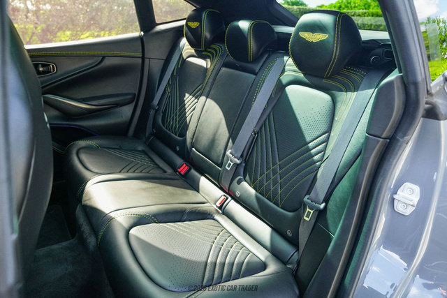 Used 2021 Aston Martin DBX image 32