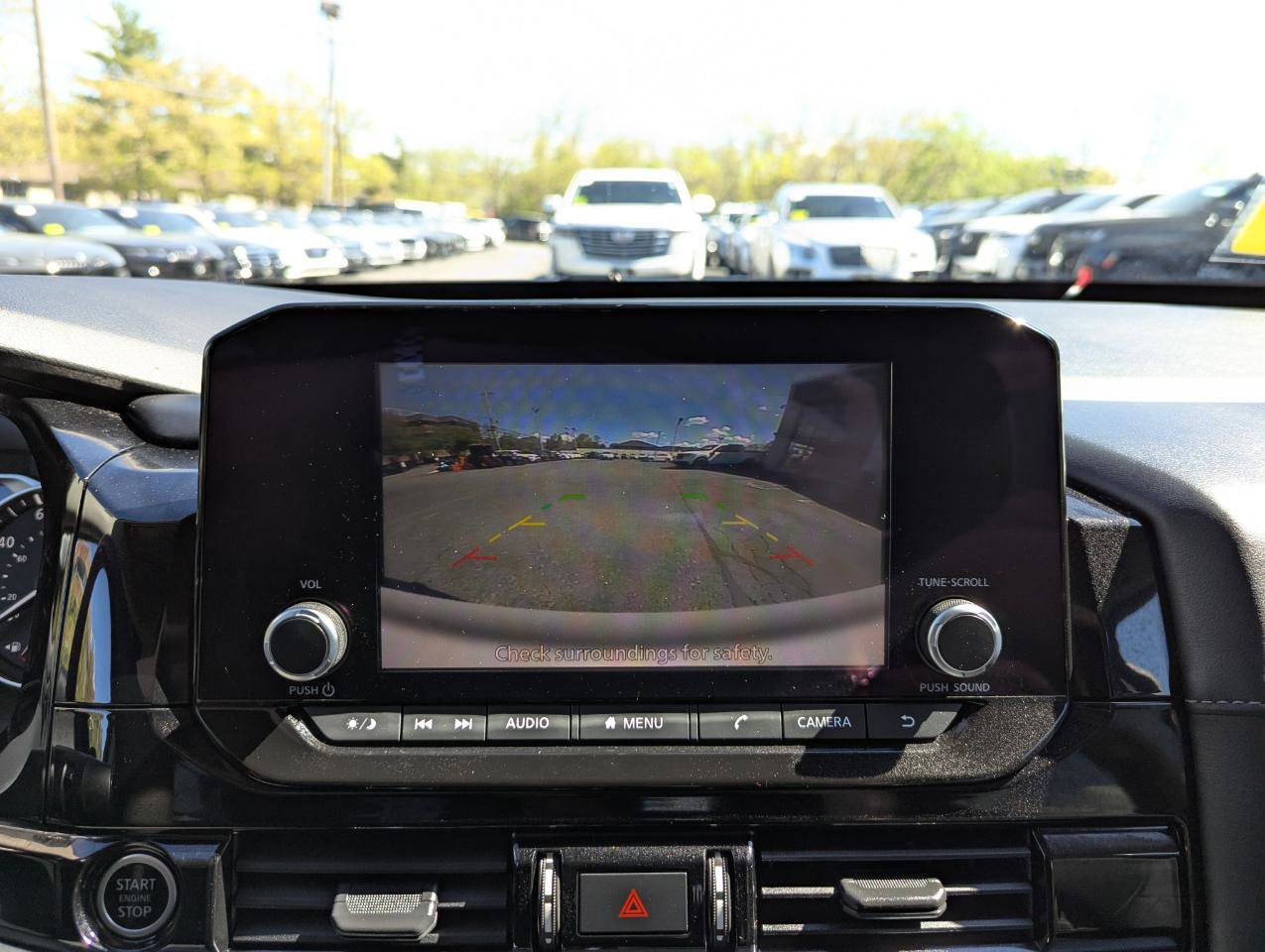Used 2022 Nissan Pathfinder S AWD/4WD image 21