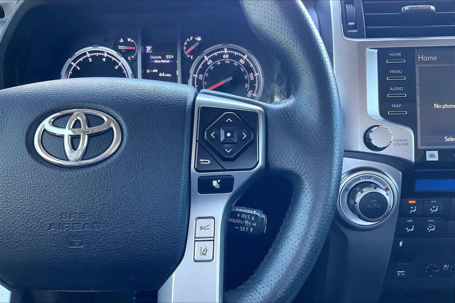 Used 2022 Toyota 4Runner Limited AWD/4WD image 24