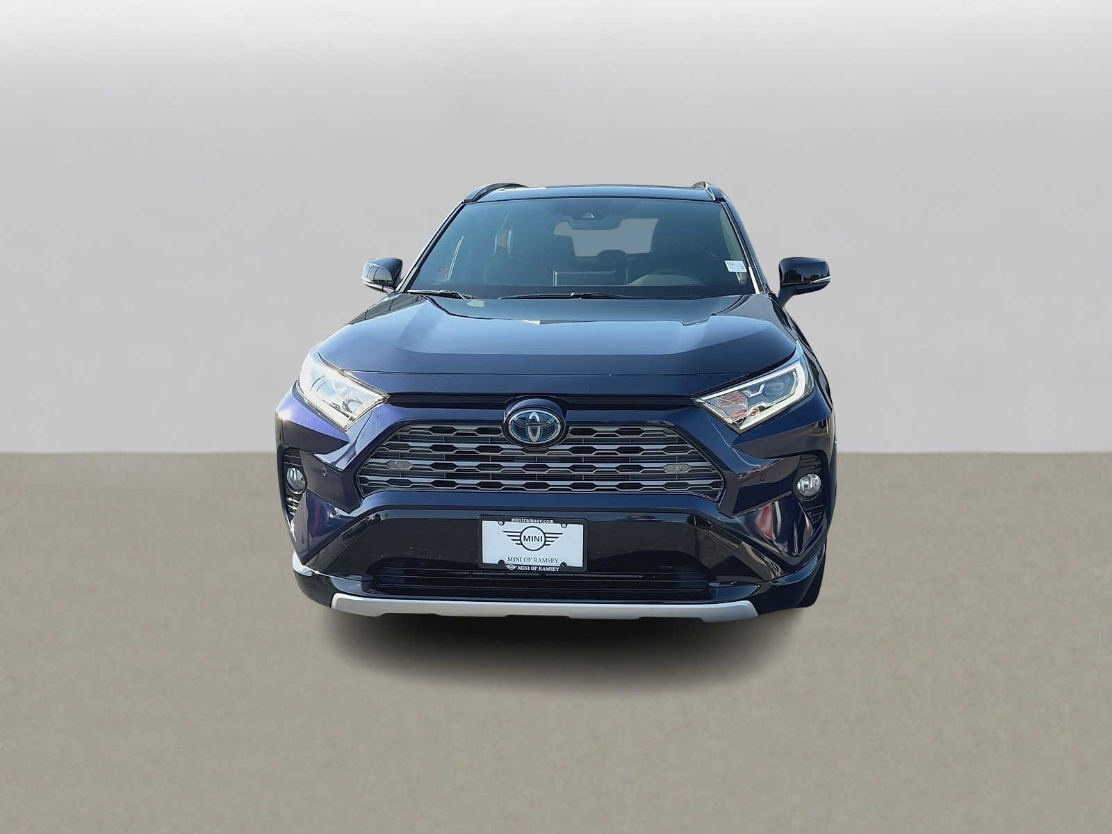 Used 2020 Toyota RAV4 XSE AWD/4WD image 3