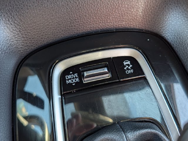 Used 2025 Toyota Corolla SE FWD image 24