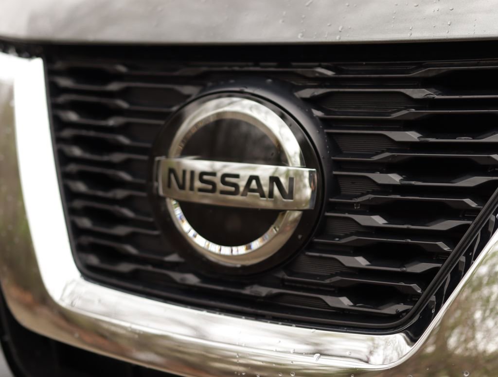 Used 2019 Nissan Rogue SL w/ Premium Package image 35