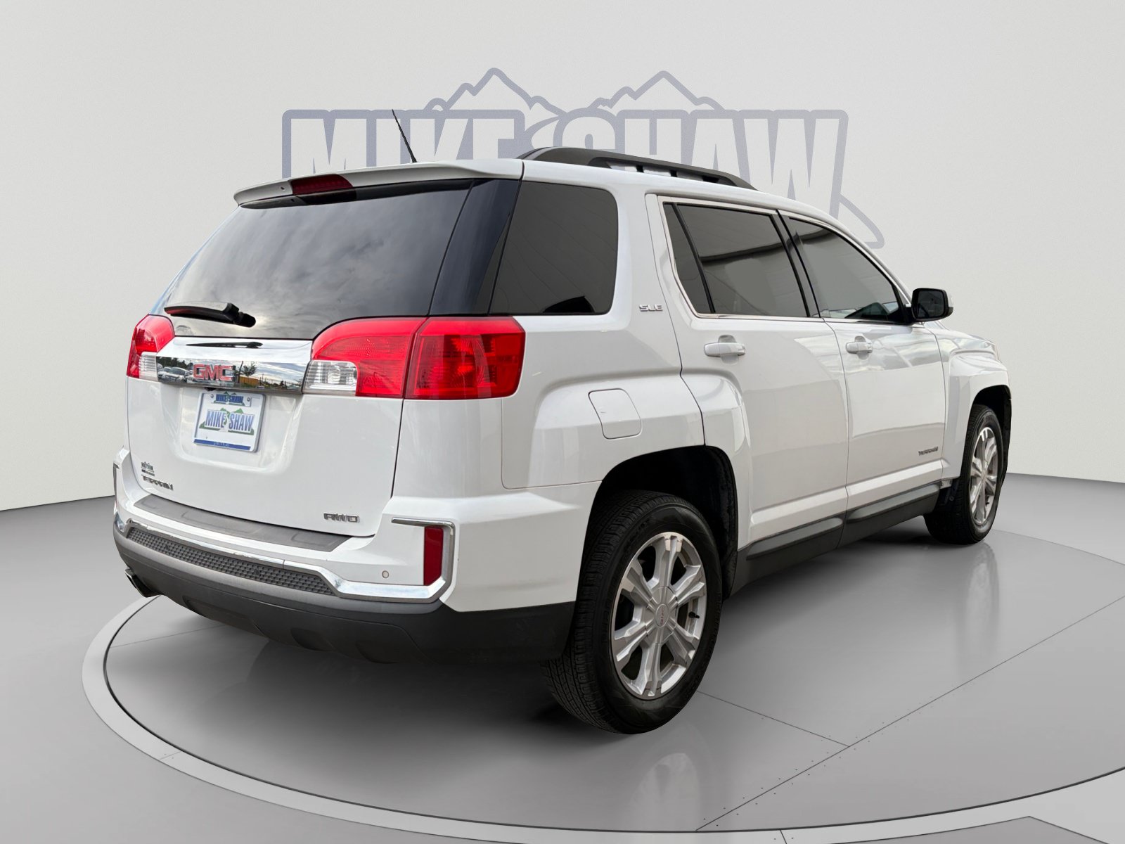 Used 2017 GMC Terrain SLE w/ Driver Alert Package I AWD/4WD image 5