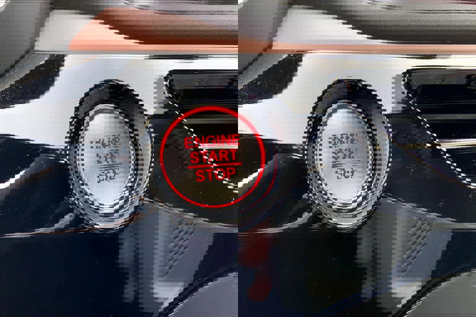 Certified 2025 Acura MDX SH-AWD w/ Technology Package image 30