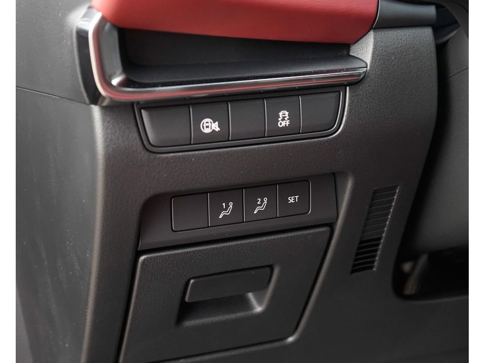 New 2026 MAZDA MAZDA3 2.5 S Hatchback w/ Premium Pkg image 32