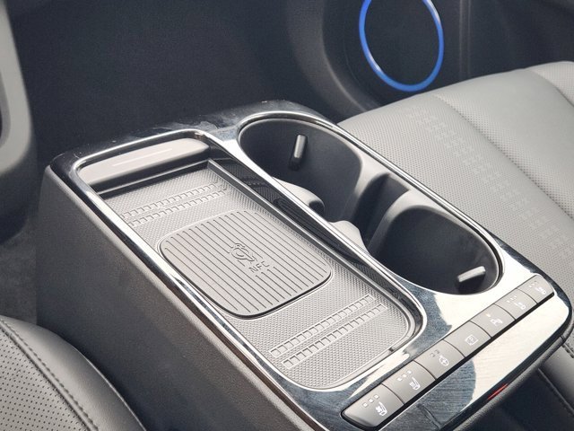 Certified 2025 Hyundai Ioniq 5 Limited image 18