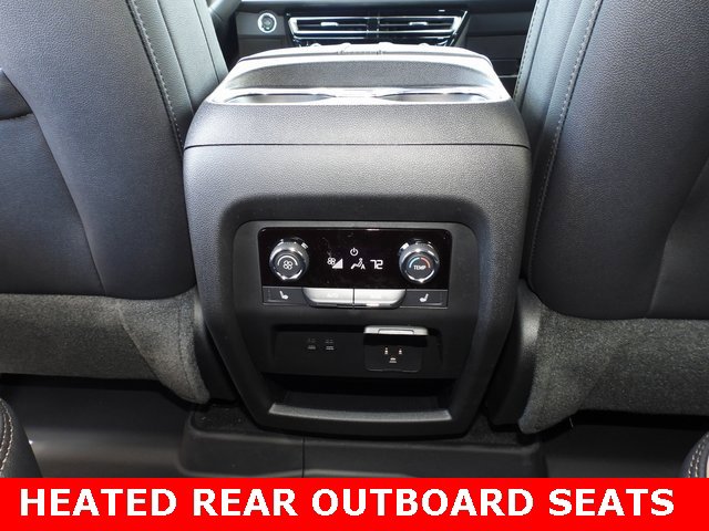 New 2026 Chevrolet Traverse High Country w/ LPO, Floor Liner Package image 21