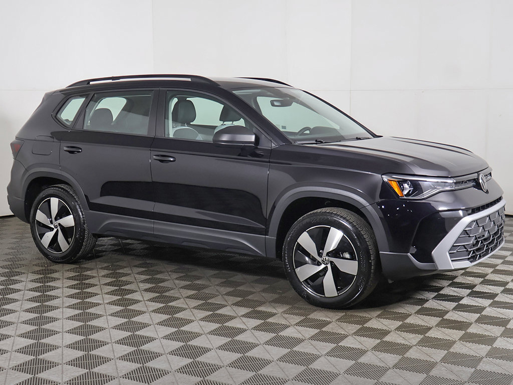 Used 2025 Volkswagen Taos S AWD/4WD image 14