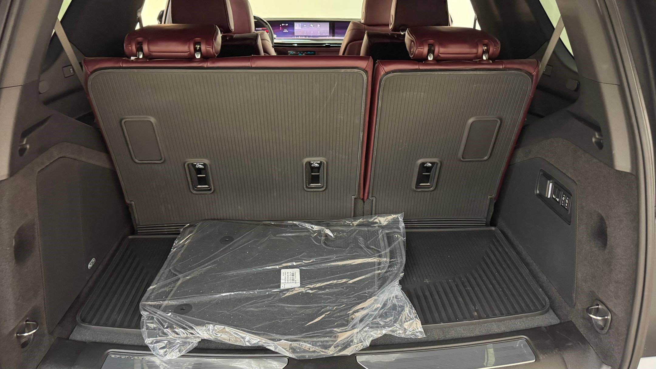 New 2026 Cadillac Escalade Sport w/ Touring Package image 29