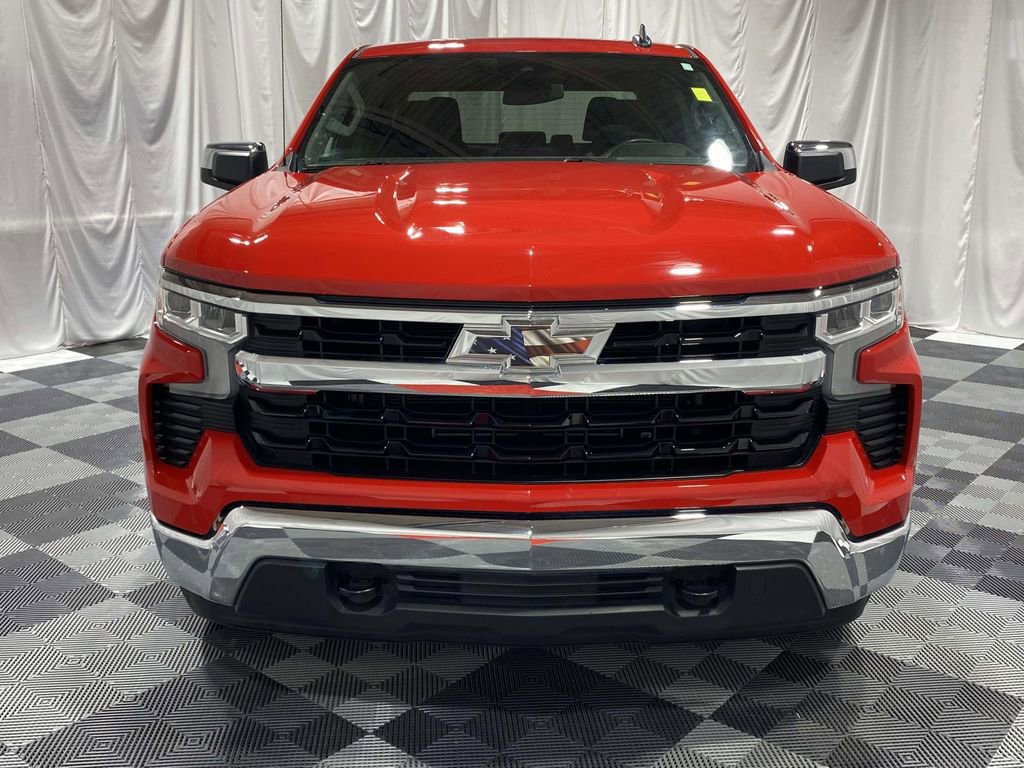Used 2024 Chevrolet Silverado 1500 LT image 6