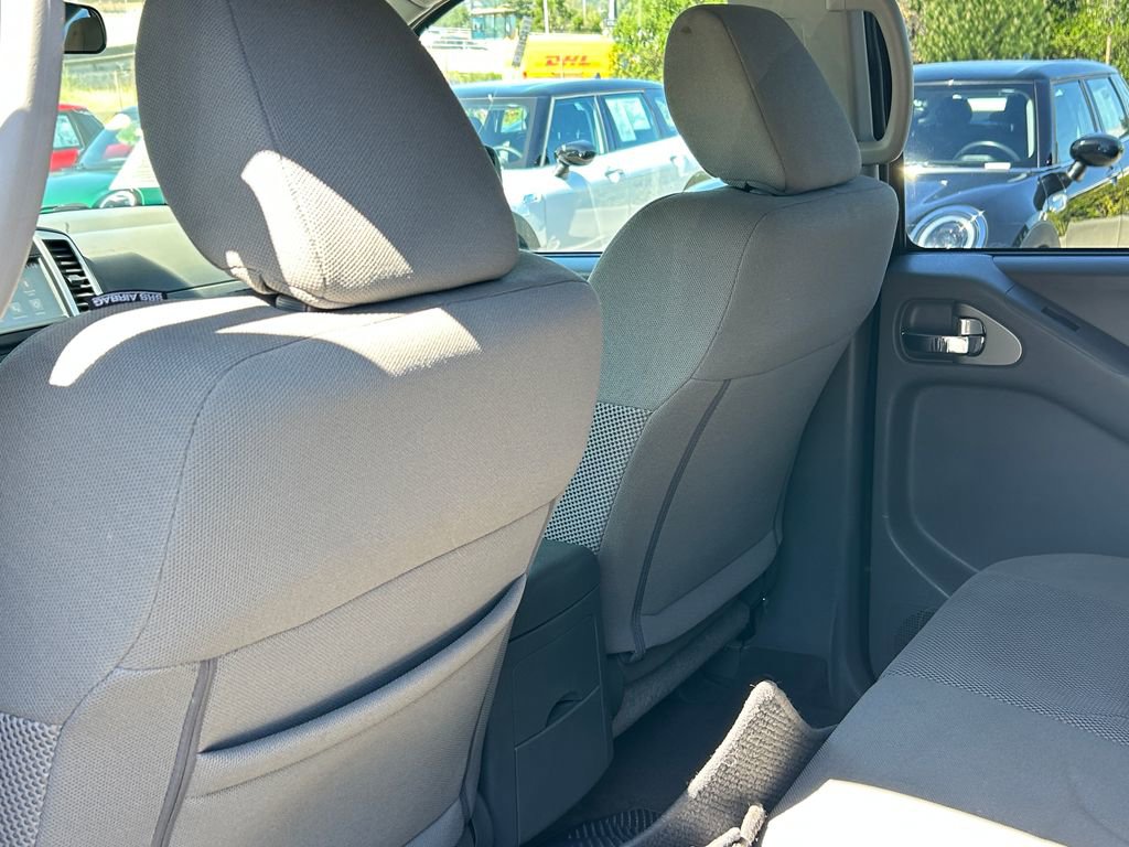 Used 2019 Nissan Frontier SV image 29