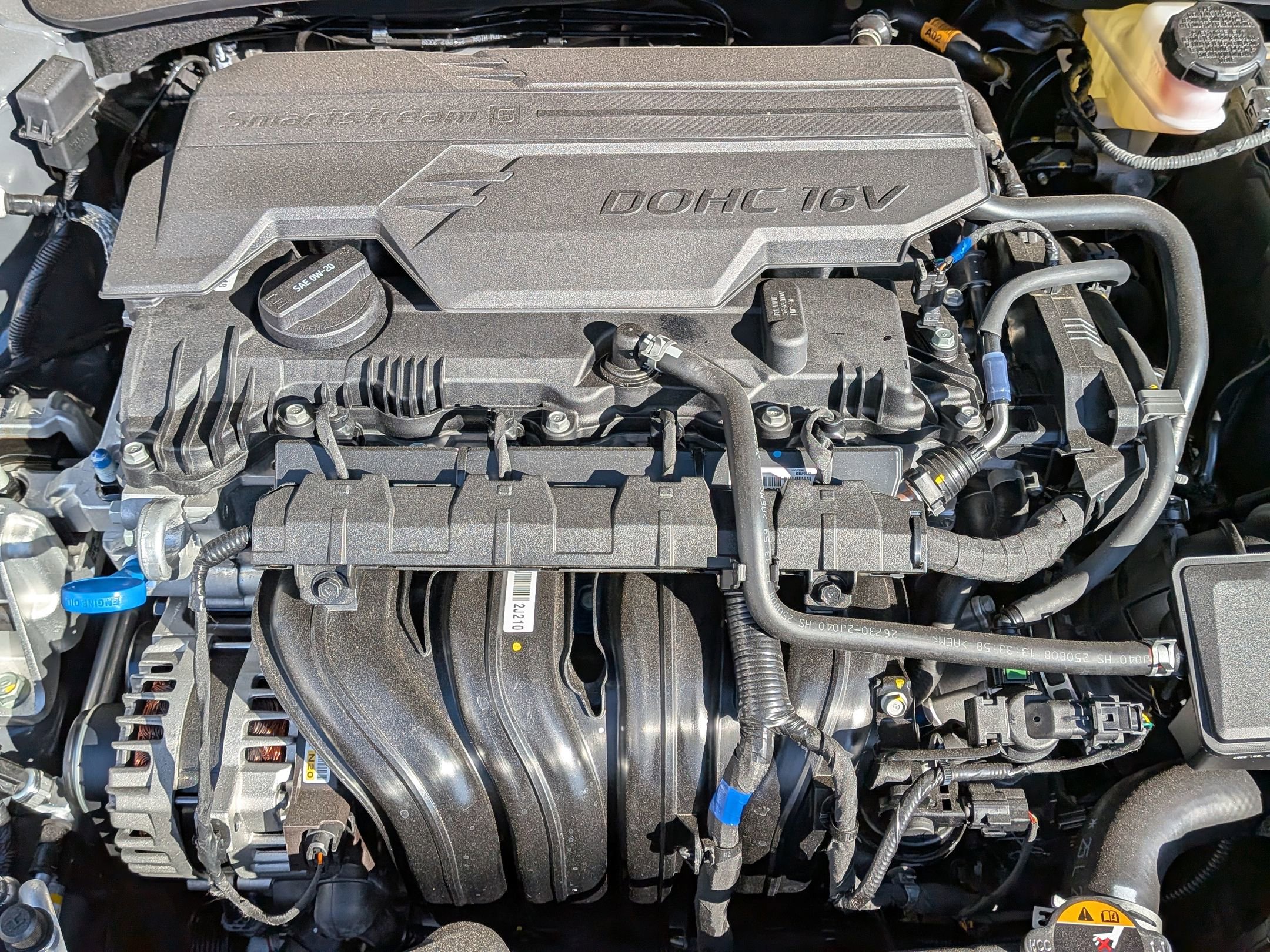 New 2026 Hyundai Elantra Sport FWD image 24