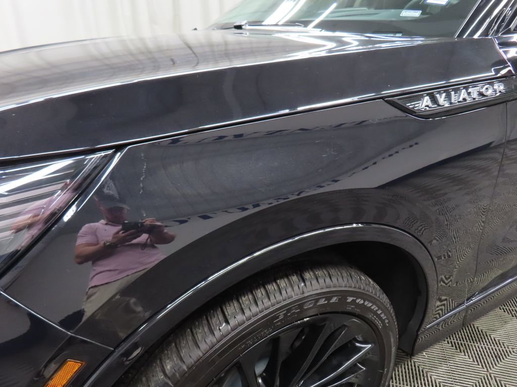 Used 2025 Lincoln Aviator Reserve w/ Jet Appearance Package AWD/4WD image 52
