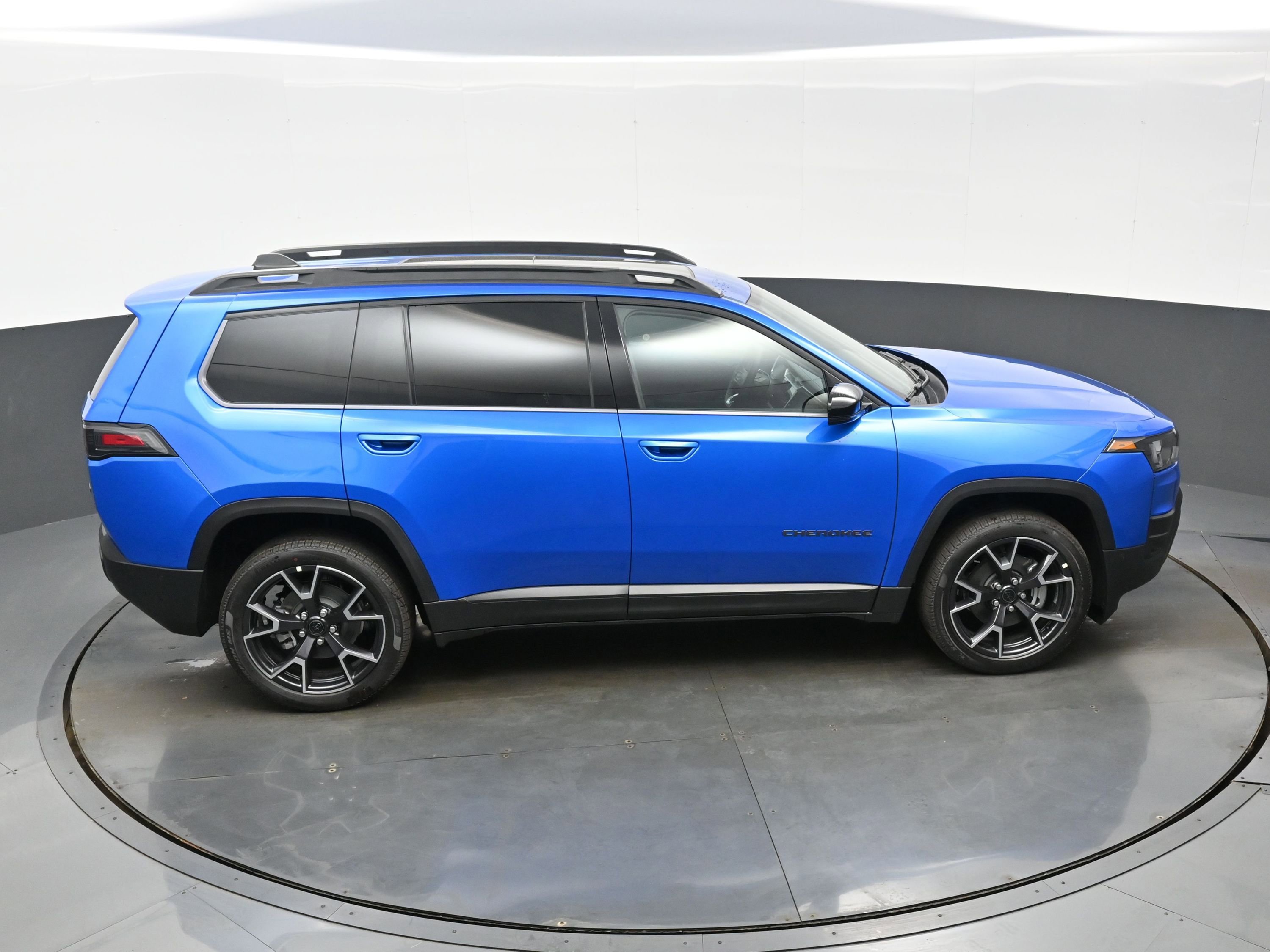 New 2026 Jeep Cherokee Overland AWD/4WD image 26