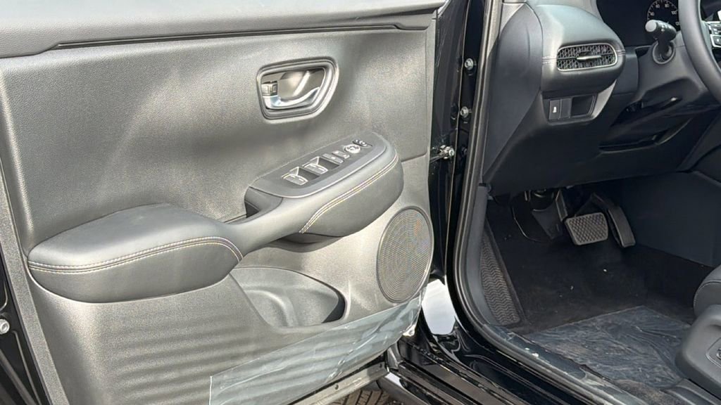 New 2026 Honda HR-V EX-L image 23