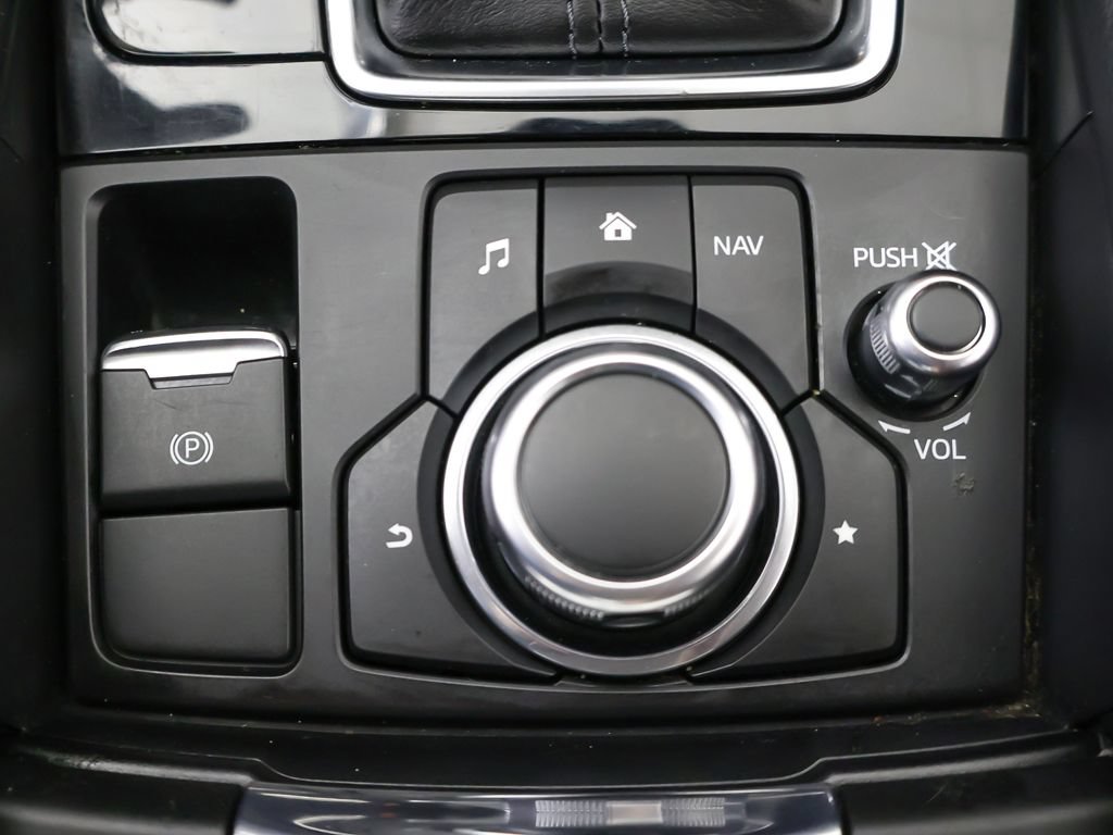 Used 2018 MAZDA MAZDA3 Sport w/ Preferred Equipment Package FWD image 44