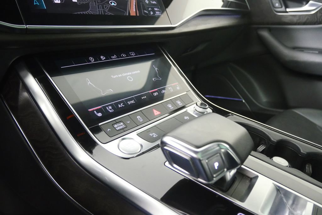 Used 2020 Audi Q7 3.0T Premium Plus w/ Premium Plus Package image 26