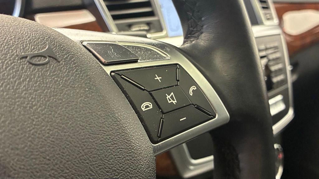 Used 2013 Mercedes-Benz ML 350 4MATIC image 19