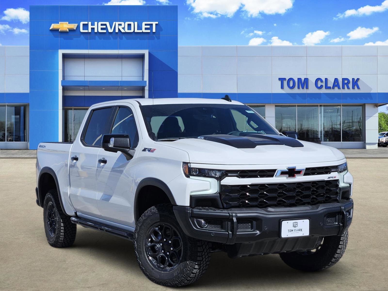 New 2026 Chevrolet Silverado 1500 ZR2 w/ ZR2 Bison Edition