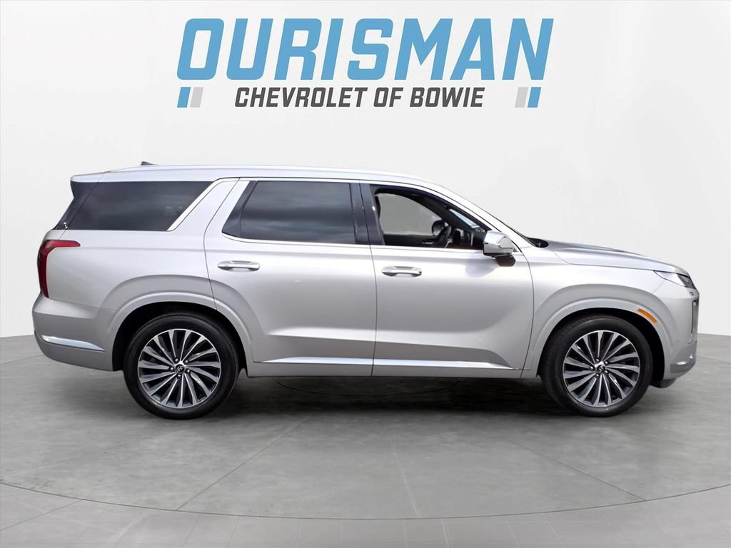 Used 2024 Hyundai Palisade Calligraphy AWD/4WD image 2