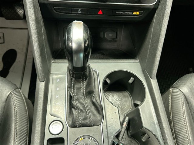 Used 2021 Volkswagen Atlas Cross Sport SE image 22