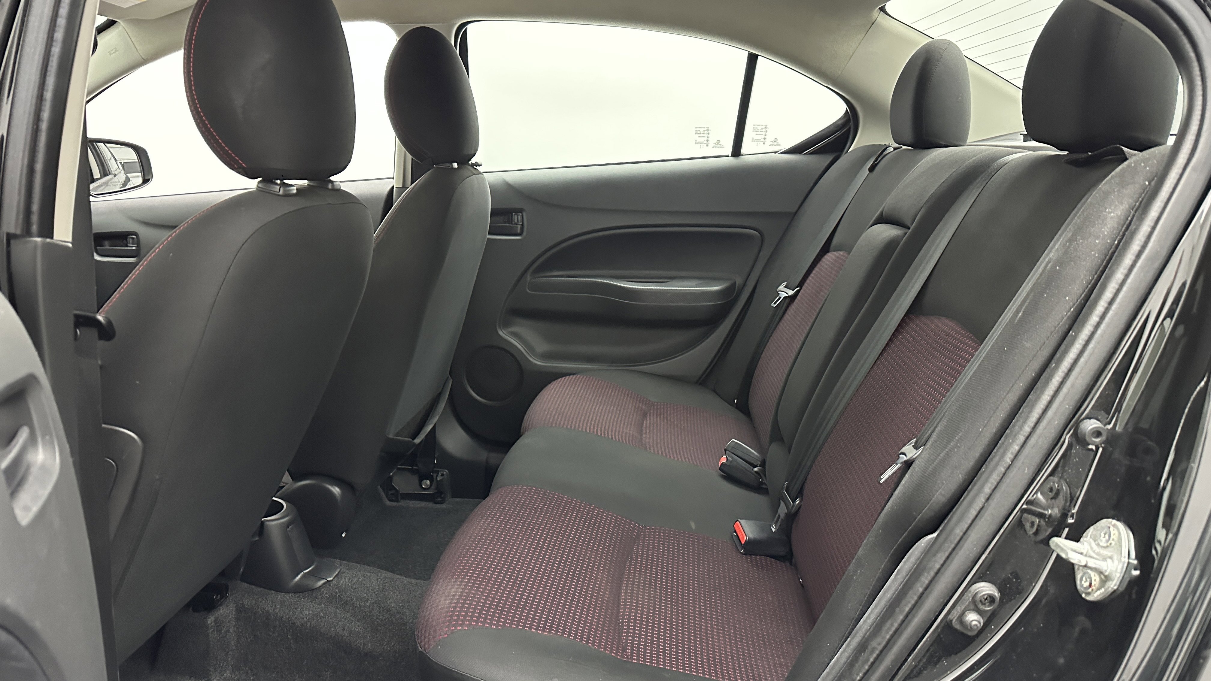 Used 2023 Mitsubishi Mirage G4 Black Edition image 27