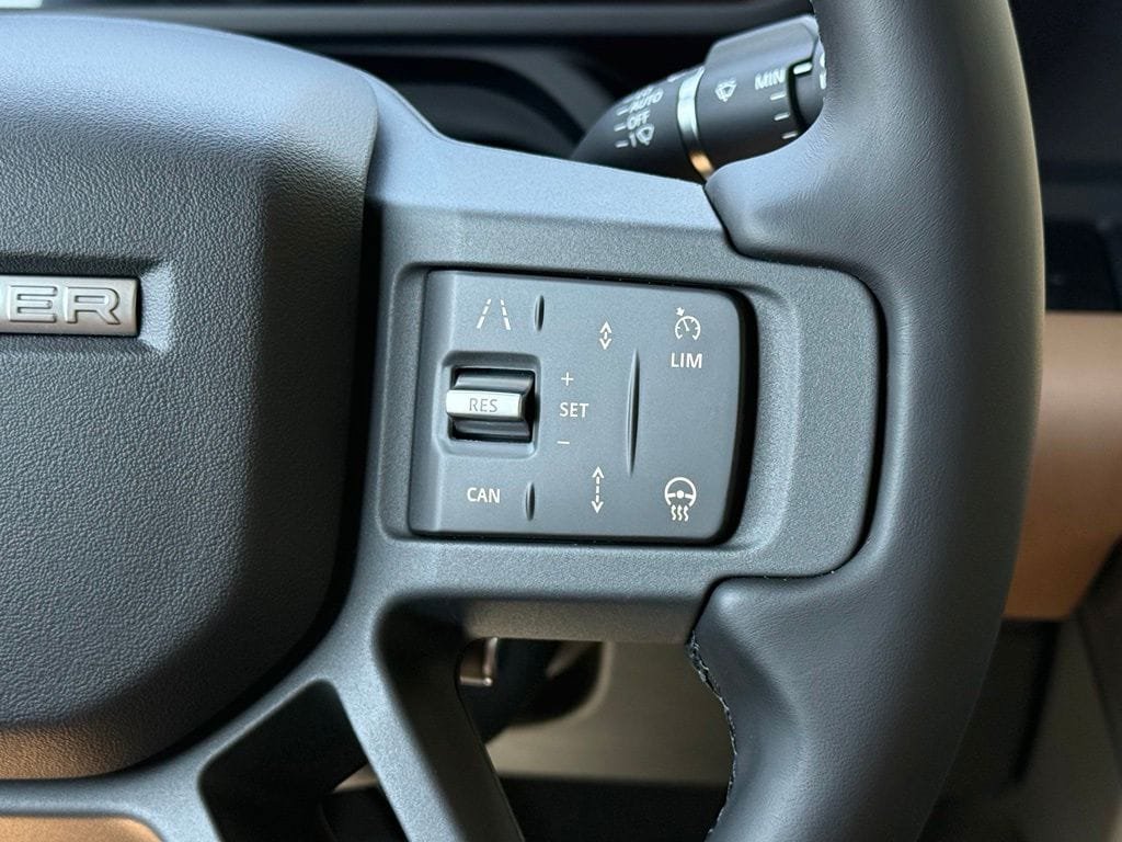 New 2026 Land Rover Defender 110 S AWD/4WD image 18