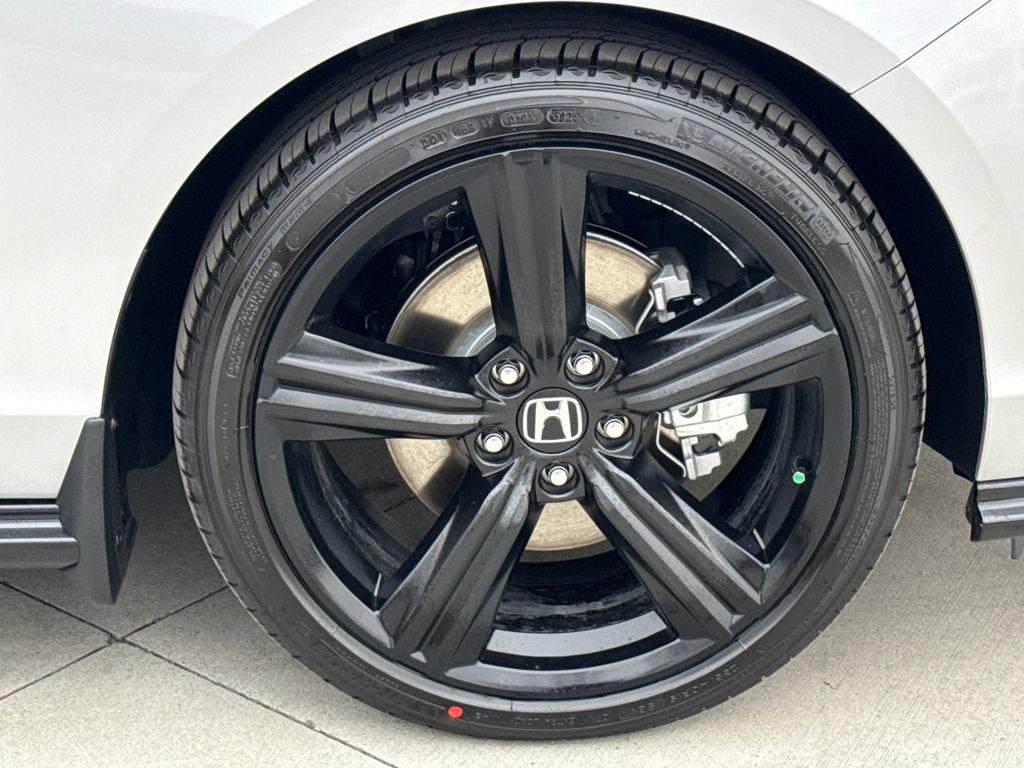 New 2026 Honda Accord Sport image 10