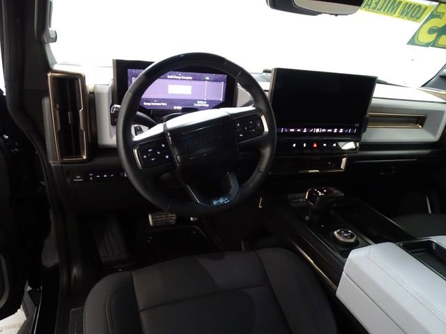Used 2025 GMC Hummer EV 2X w/ LPO, Sport Package image 5
