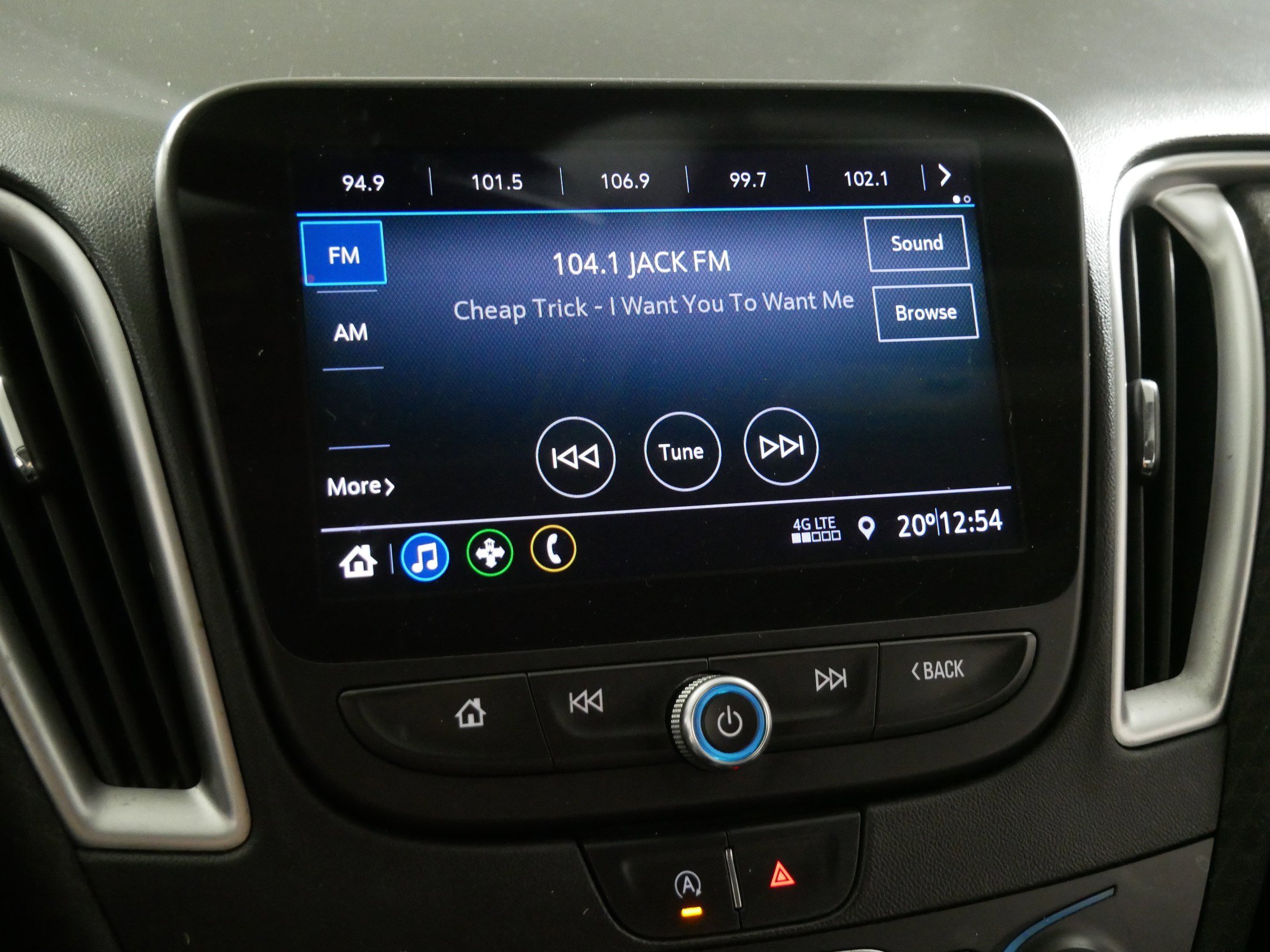 Used 2020 Chevrolet Malibu LS w/ Driver Confidence Package II image 22