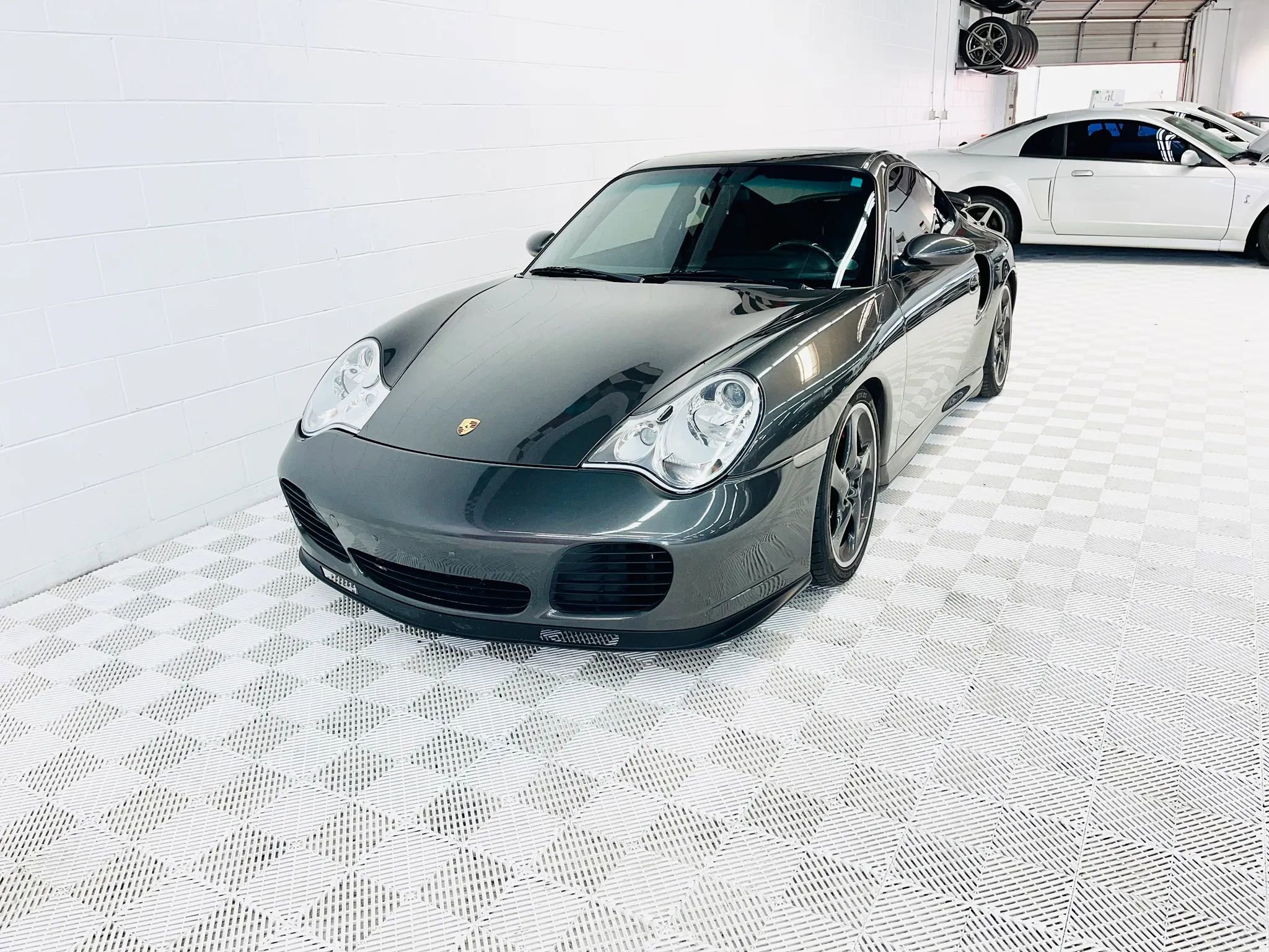Used 2002 Porsche 911 Turbo image 5
