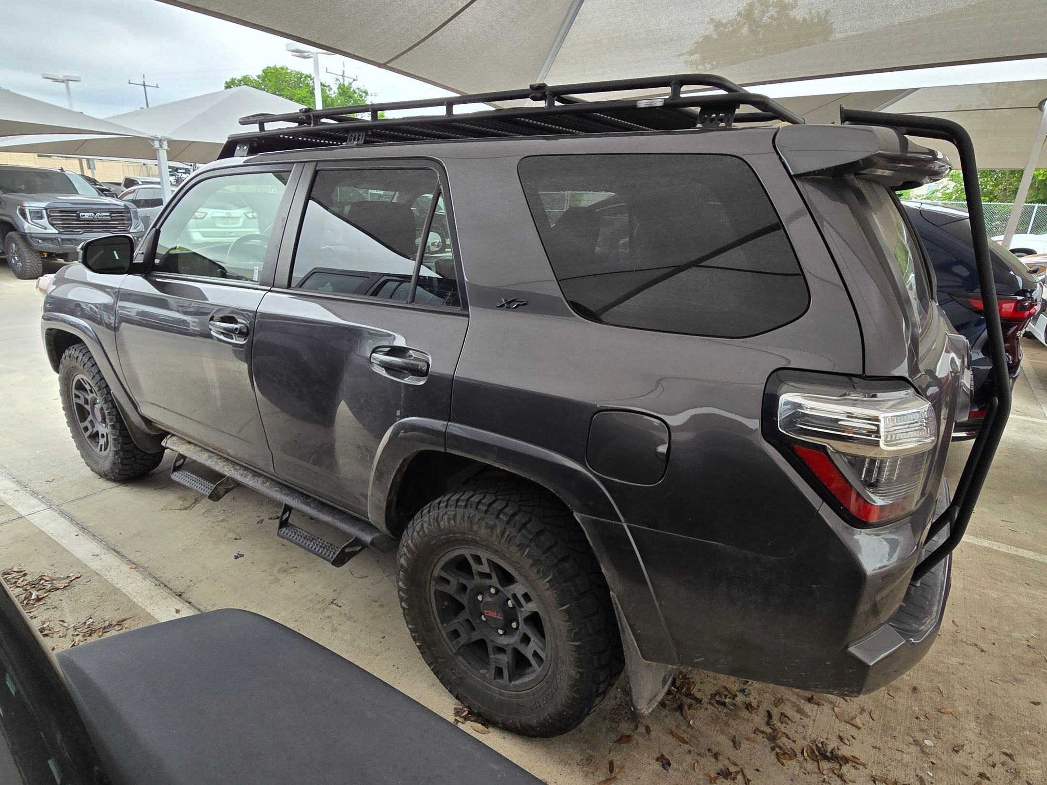 Used 2019 Toyota 4Runner SR5 AWD/4WD image 6